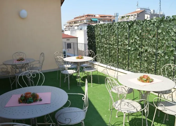 B&B Jolie CenterBed and Breakfast